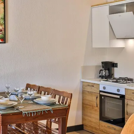 Vila Lisburn Is A Luxury And Artistic For 6 People In Kalkan