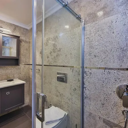 Vila Lisburn Is A Luxury And Artistic For 6 People In Kalkan Kaş