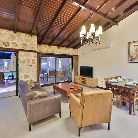 Lisburn Is A Luxury And Artistic For 6 People In Kalkan كاس