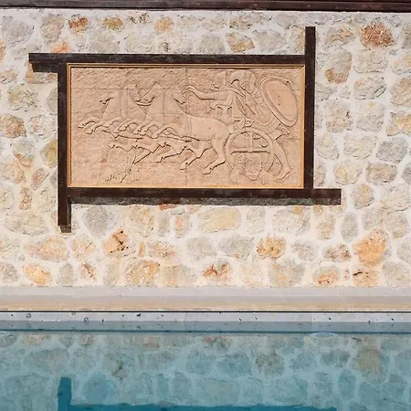 فيلة Lisburn Is A Luxury And Artistic For 6 People In Kalkan